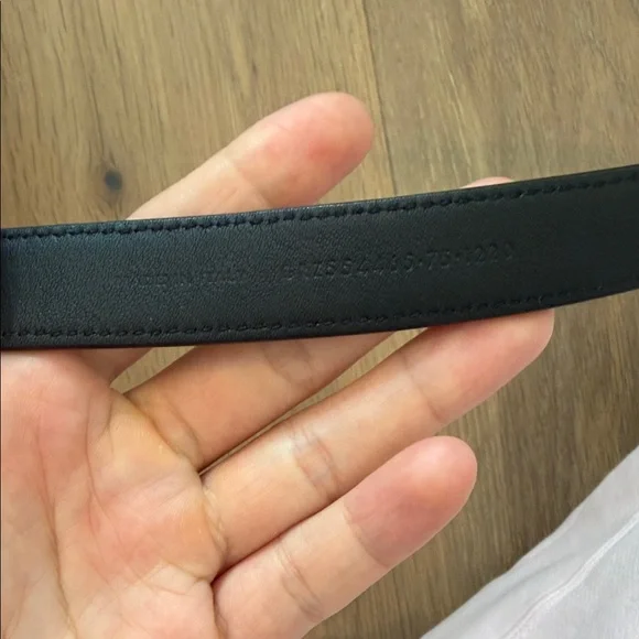 Authentic YSL Cassandra Black Leather Belt with Gold Buckle 75 - Picture 7 of 7